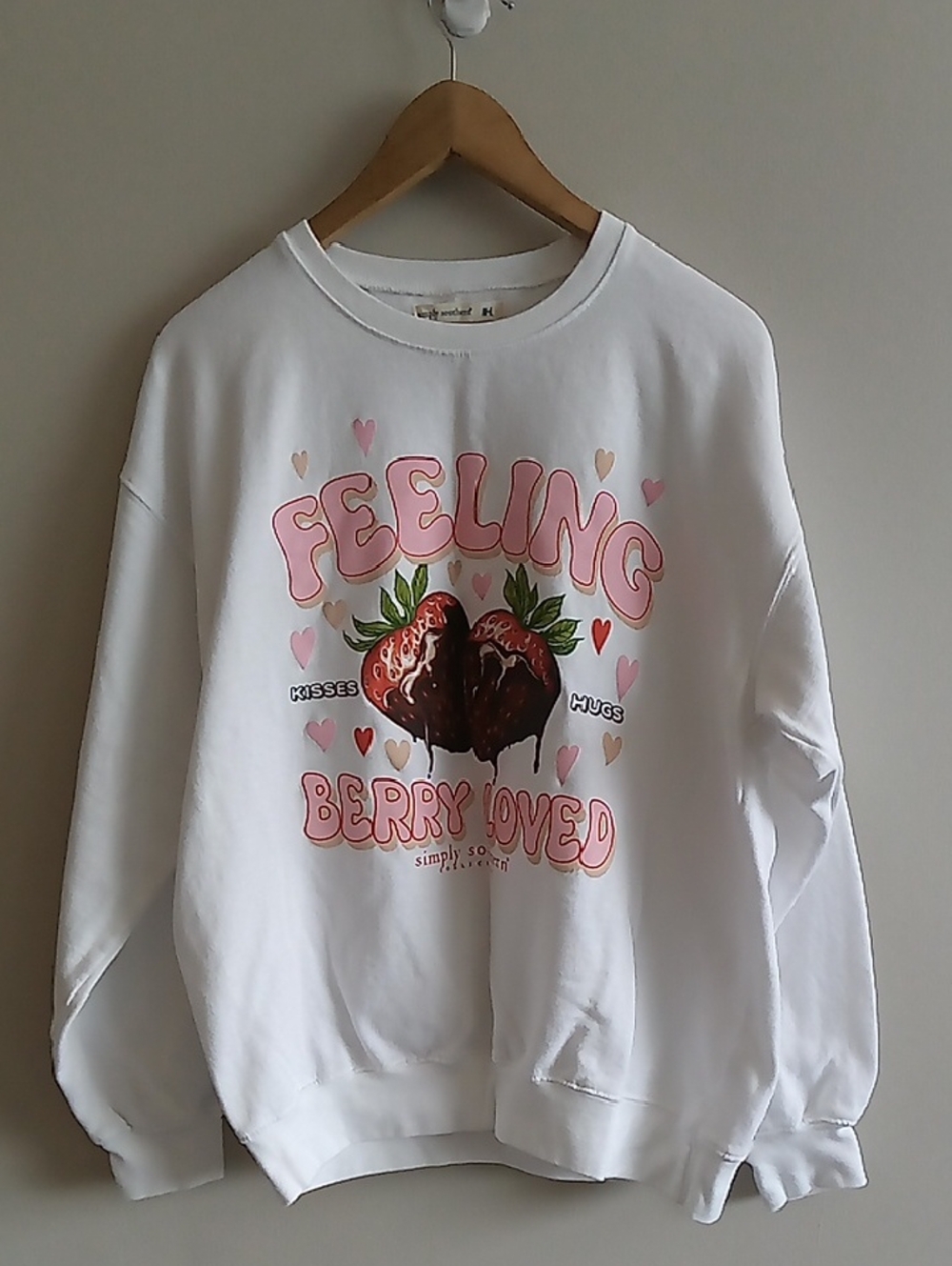 Simply Southern Feeling Berry Loved Crewneck Pullover Sweatshirt Size M/L